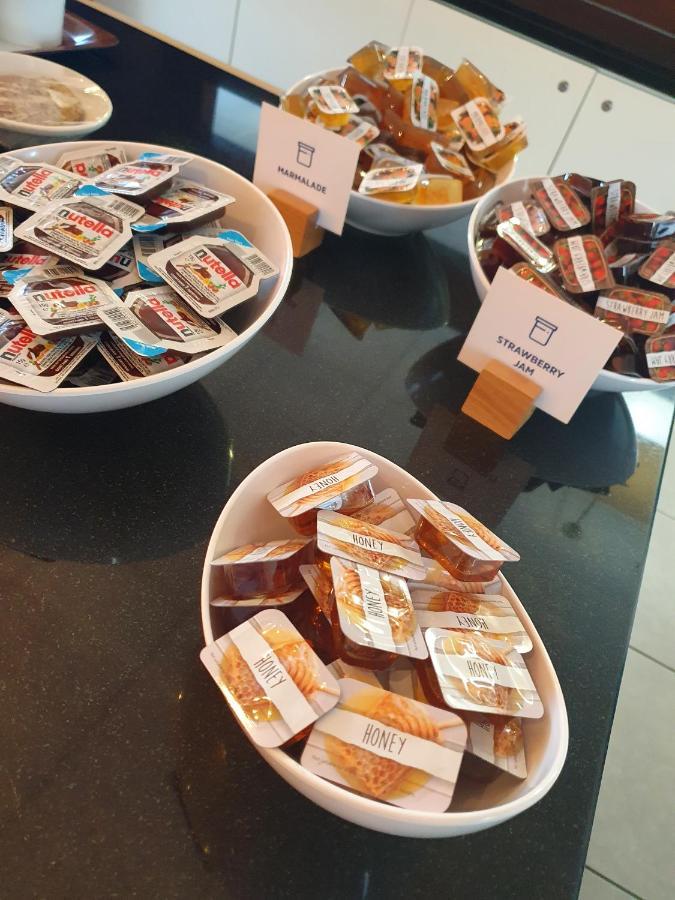 Holiday Inn Express Rotherham - North By Ihg Eksteriør bilde