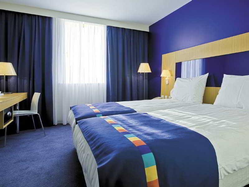 Holiday Inn Express Rotherham - North By Ihg Eksteriør bilde